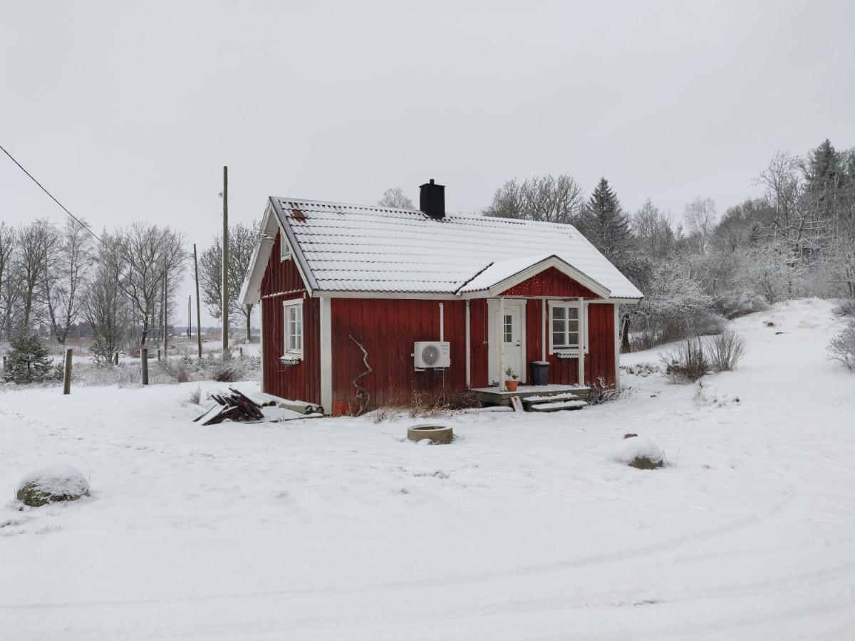 Hustugu Gard Villa Orsundsbro Kültér fotó
