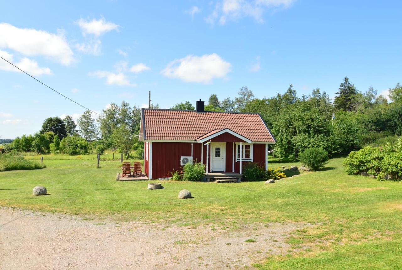 Hustugu Gard Villa Orsundsbro Kültér fotó