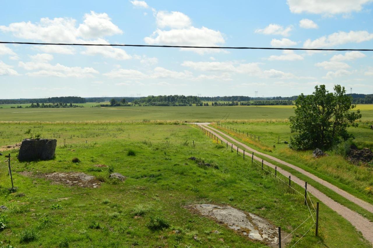 Hustugu Gard Villa Orsundsbro Kültér fotó
